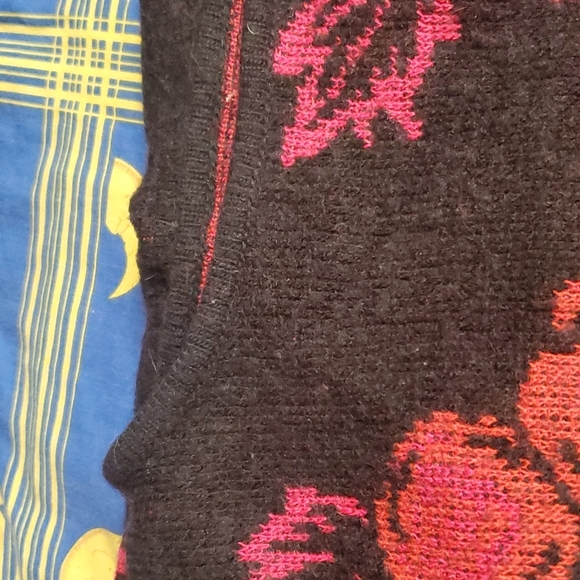 *RARE* Vintage Pink and Orange floral sweater Size M - Picture 6 of 6